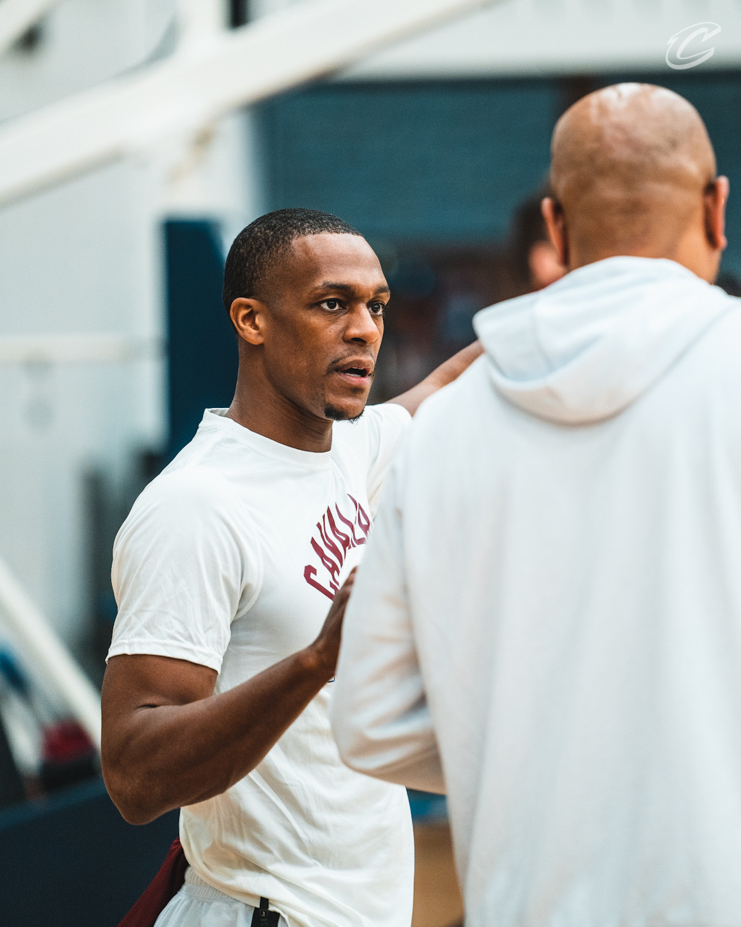 关于马德里竞技训练开放日;加时末段主帅复盘引欢呼;社区盾在即;团队化学反应显著的信息 关于马德里竞技训练开放日;加时末段主帅复盘引欢呼;社区盾在即;团队化学反应显著的信息